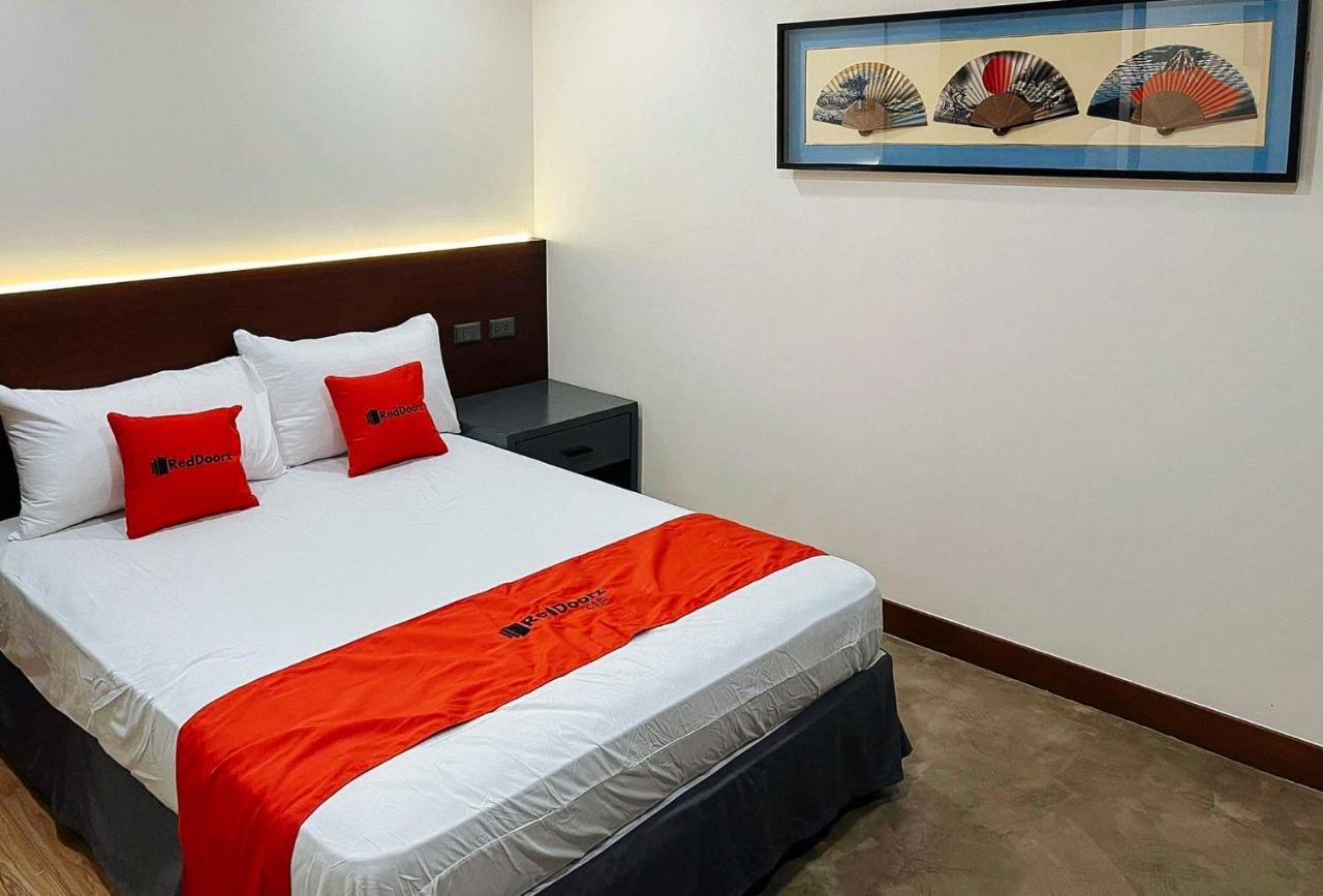 Reddoorz Plus @ Toshiko Boutique Hotel Koronadal City Εξωτερικό φωτογραφία