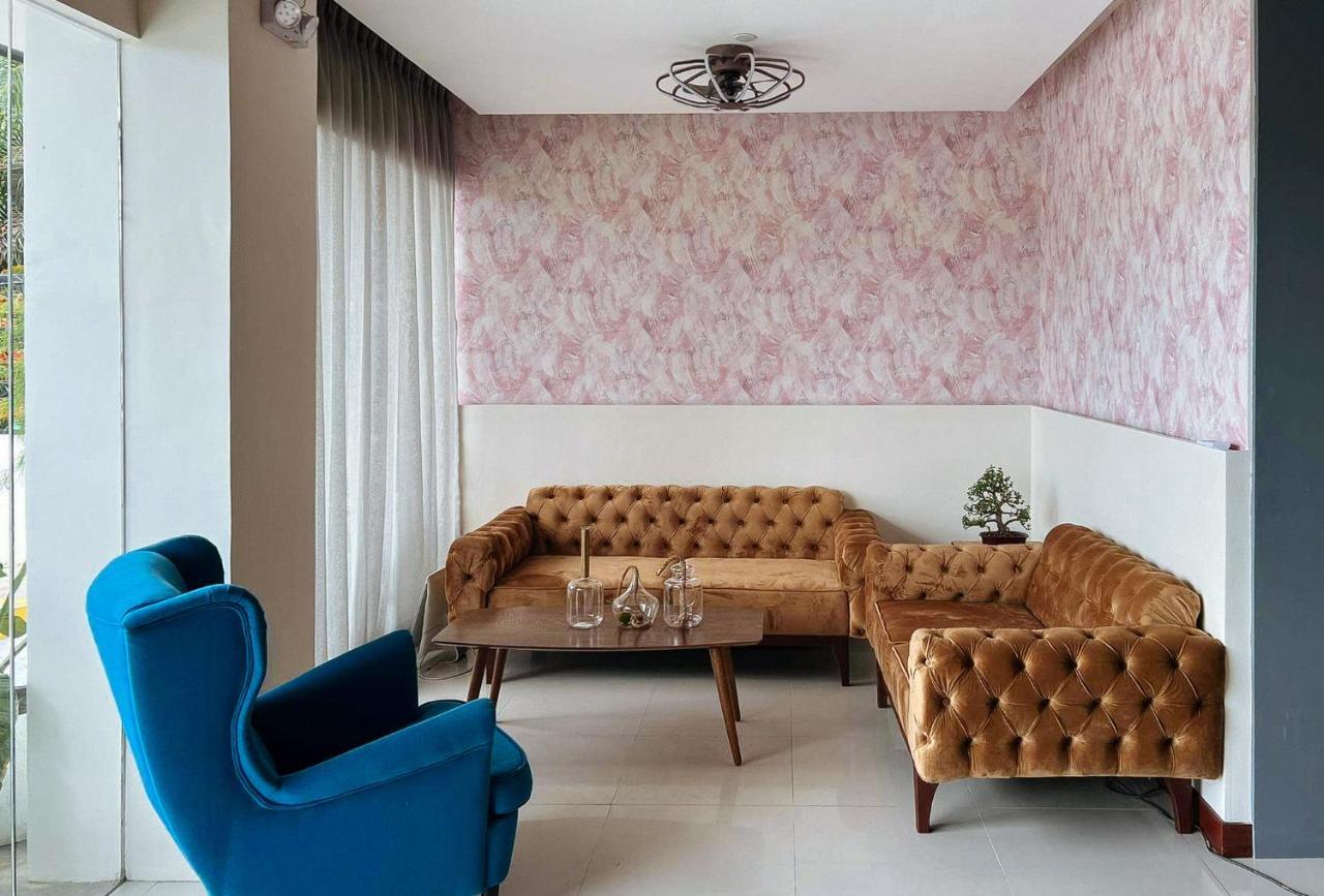 Reddoorz Plus @ Toshiko Boutique Hotel Koronadal City Εξωτερικό φωτογραφία