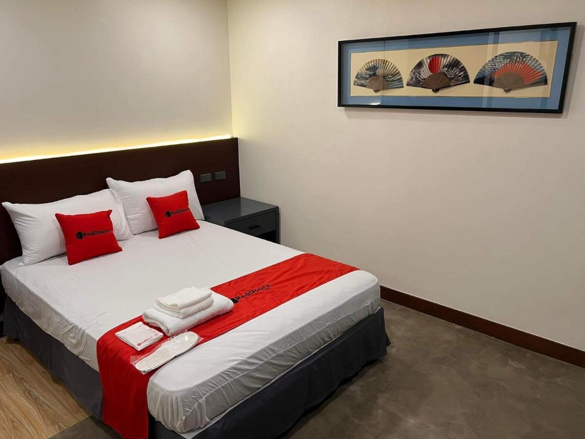 Reddoorz Plus @ Toshiko Boutique Hotel Koronadal City Εξωτερικό φωτογραφία